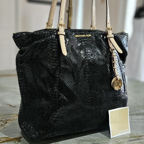 Michael Kors Black Snake-Embossed Tote Bag NWOT - Picture 4 of 17